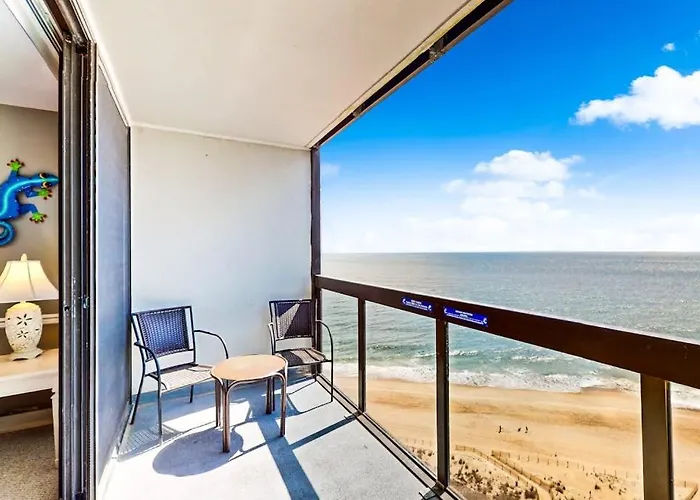 Holiday home Cozy Beachfront With Balcony Views Pools & Game Ocean City